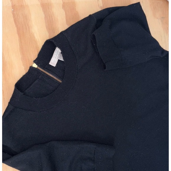 Banana Republic Sweaters - Banana Republic Large Petite Merino Wool Sweater Short‎ Sleeve Black Back Zipper